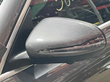 Load image into Gallery viewer, Side View Door Mirror   2020 - NW594386
