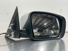 Load image into Gallery viewer, Side View Door Mirror   2014 - NW594385
