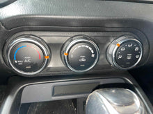 Load image into Gallery viewer, Temperature Controls  124 SPIDER 2017 - NW594827
