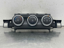 Load image into Gallery viewer, Temperature Controls  124 SPIDER 2017 - NW594827
