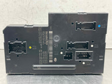 Load image into Gallery viewer, BODY CONTROL MODULE COMPUTER CLS550 CLS63 E350 E550 E63 10-12 - NW594789
