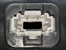 Load image into Gallery viewer, Radio Chevrolet Tahoe 2020 - NW595356

