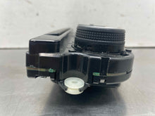 Load image into Gallery viewer, Temperature Controls Volkswagen Passat 2017 - NW595531
