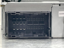 Load image into Gallery viewer, Radio  PROMASTER 2500 VAN 2021 - NW596081
