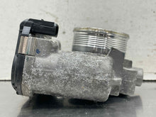 Load image into Gallery viewer, Throttle Body  ECOSPORT 2019 - NW595871
