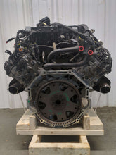 Load image into Gallery viewer, Engine Motor Hyundai Equus 2015 - NW595670
