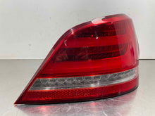 Load image into Gallery viewer, Tail Lamp Light Hyundai Equus 2015 - NW595742
