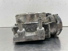 Load image into Gallery viewer, Throttle Body Hyundai Equus 2015 - NW595740

