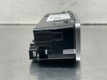 Load image into Gallery viewer, Temperature Controls  AUDI Q7 2019 - NW596608

