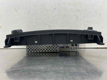 Load image into Gallery viewer, RADIO - NW596182
