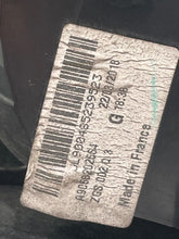 Load image into Gallery viewer, TAIL LAMP LIGHT - NW595875
