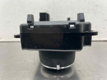 Load image into Gallery viewer, Temperature Controls Jeep Wrangler 2015 - NW596407
