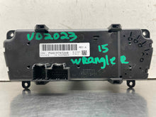 Load image into Gallery viewer, Temperature Controls Jeep Wrangler 2015 - NW596407
