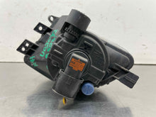 Load image into Gallery viewer, FOG LAMP LIGHT 528i 535i 550i Active 5 11-13 Bumper Mounted Right - NW597267
