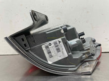 Load image into Gallery viewer, Tail Lamp Light  GRAND CHEROKEE 2019 - NW597216
