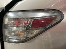 Load image into Gallery viewer, OUTER TAIL LIGHT LAMP Lexus RX350 2010 10 2011 11 2012 12 Right - NW597432
