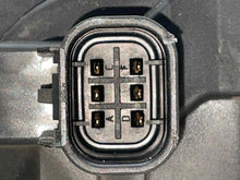 Load image into Gallery viewer, THROTTLE BODY Escaldes Silverado Tahoe Hummer Sierra 2500 Pickup 2009 09 10 11 - NW597518
