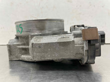Load image into Gallery viewer, THROTTLE BODY Escaldes Silverado Tahoe Hummer Sierra 2500 Pickup 2009 09 10 11 - NW597518
