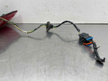 Load image into Gallery viewer, [INVENTORYCAR_YEAR_MAKE_MODEL] TAIL LIGHT LAMP ASSEMBLY Right - NW597636
