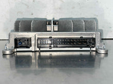 Load image into Gallery viewer, AMPLIFIER C250 C300 C350 C43 C63 GLC300 S350 S400 S450 Cdn S500 15-18 - NW597623
