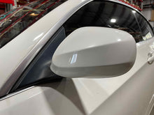 Load image into Gallery viewer, Side View Door Mirror  BMW 335I 2011 - NW598231
