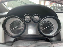 Load image into Gallery viewer, Speedometer Cluster Buick Verano 2017 - NW598095
