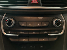 Load image into Gallery viewer, Temperature Controls Hyundai Santa Fe 2020 - NW599815
