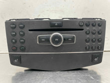 Load image into Gallery viewer, RADIO Mercedes-Benz C250 C300 C350 C63 2010 10 - NW600076
