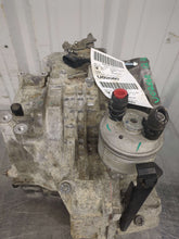 Load image into Gallery viewer, AUTOMATIC TRANSMISSION Beetle Golf Golf GTI Jetta Passat 11-14 - NW599996
