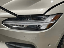 Load image into Gallery viewer, Headlight Lamp Assembly  VOLVO S90 2018 - NW600581

