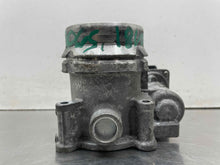 Load image into Gallery viewer, Throttle Body  VOLVO S90 2018 - NW600773
