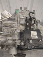 Load image into Gallery viewer, Transmission  VOLVO S90 2018 - NW600938
