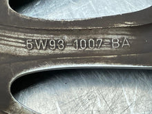 Load image into Gallery viewer, WHEEL RIM Vanden Pl XJ XJ8 XJ8L XJL XJR 05-09 18x8 ALLOY - NW600946
