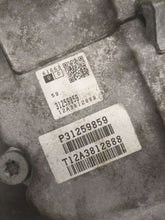 Load image into Gallery viewer, Transmission  VOLVO XC90 2013 - NW600637
