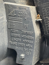 Load image into Gallery viewer, TAIL LIGHT LAMP ASSEMBLY BMW 228I M235I 14 15 16 17 Right - NW601228

