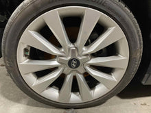 Load image into Gallery viewer, WHEEL RIM Azera 2012-2017 19x8 ALLOY 19x8, 5 lug, 4-1/2" - NW601079

