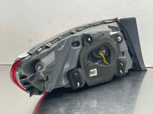 Load image into Gallery viewer, OUTER TAIL LIGHT LAMP Hyundai Azera 12 13 14 15 16 17 Right - NW601064
