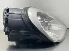 Load image into Gallery viewer, HEADLIGHT LAMP ASSEMBLY Cayenne 2008 08 2009 09 2010 10 Right - NW601022
