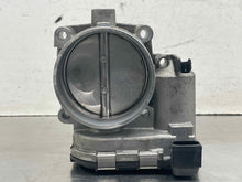 Load image into Gallery viewer, THROTTLE BODY Cayman Panamera Cayenne 2007 07 08 09 10 11 12 13 14 - NW601525
