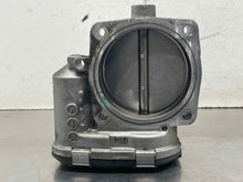 Load image into Gallery viewer, THROTTLE BODY Cayman Panamera Cayenne 2007 07 08 09 10 11 12 13 14 - NW601525
