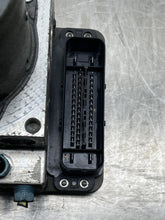 Load image into Gallery viewer, ABS Pump  BMW X6 2012 - NW601549
