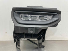 Load image into Gallery viewer, Fog Light Sierra 1500 2500 3500 Pickup 2003 03 2004 04 Right - NW602471
