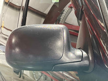Load image into Gallery viewer, SIDE VIEW MIRROR Silverado 1500 2500 Pickup 04 05 06 07 Right - NW602071
