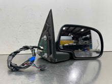 Load image into Gallery viewer, SIDE VIEW MIRROR Silverado 1500 2500 Pickup 04 05 06 07 Right - NW602071
