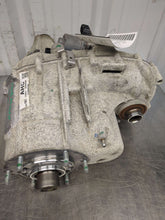 Load image into Gallery viewer, [INVENTORYCAR_YEAR_MAKE_MODEL] TRANSFER CASE - NW602152
