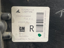 Load image into Gallery viewer, HEADLIGHT LAMP ASSEMBLY GMC Sierra 1500 Pickup 16 17 18 19 Right - NW602352
