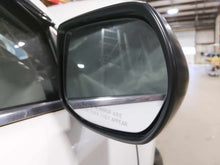 Load image into Gallery viewer, SIDE VIEW DOOR MIRROR Honda CR-V 2017 17 2018 18 2019 19 Right - NW604220

