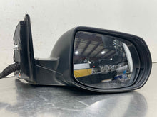 Load image into Gallery viewer, SIDE VIEW DOOR MIRROR Honda CR-V 2017 17 2018 18 2019 19 Right - NW604220
