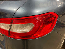 Load image into Gallery viewer, Tail Lamp Light Lincoln MKX 2018 - NW603667
