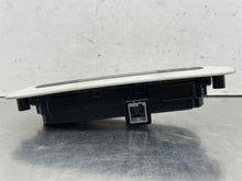 Load image into Gallery viewer, Temperature Controls Chrysler Pacifica 2018 - NW605397
